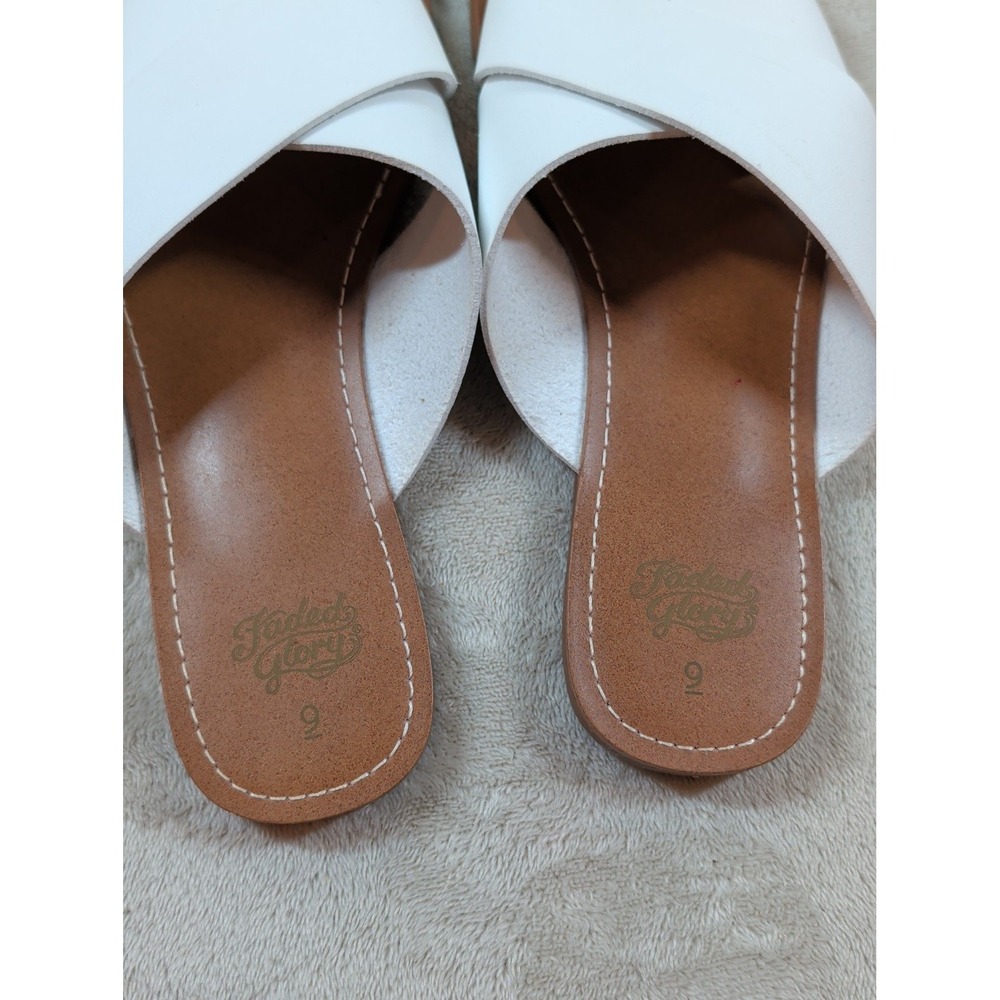 Faded Glory Womens‎ White Crisscross Slide Sandals Flat Summer Shoes Size 9 - Picture 6 of 7